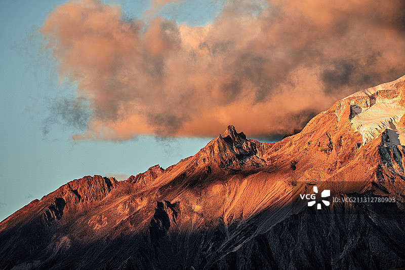 川西四川措普沟理塘巴塘格聂丁真贡嘎措卡湖泉华滩子梅垭口冷嘎错图片素材