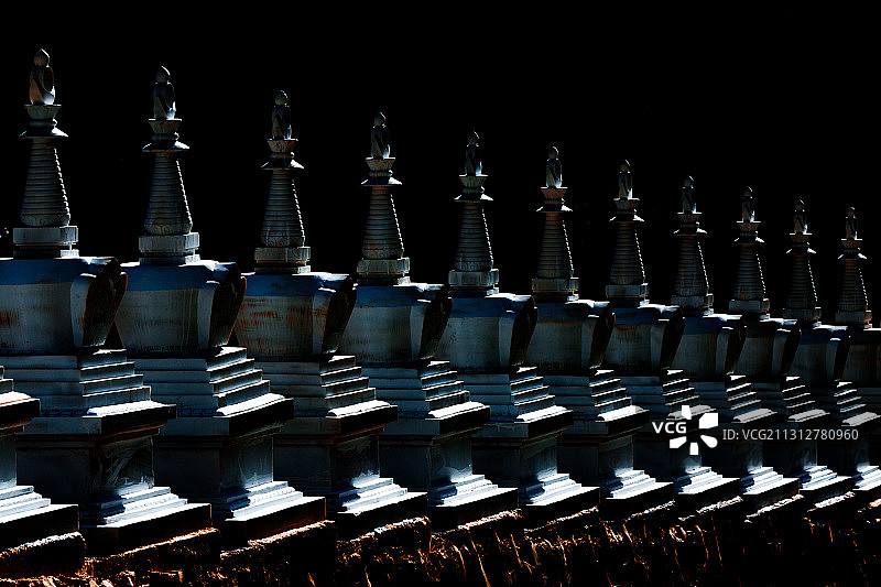 川西四川措普沟理塘巴塘格聂丁真贡嘎措卡湖泉华滩子梅垭口冷嘎错图片素材