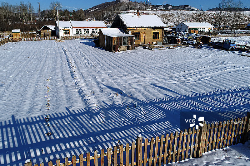 航拍内蒙古边塞雪村太平川图片素材