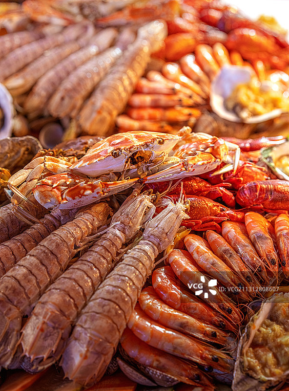 煮熟的海鲜大餐拼盘图片素材