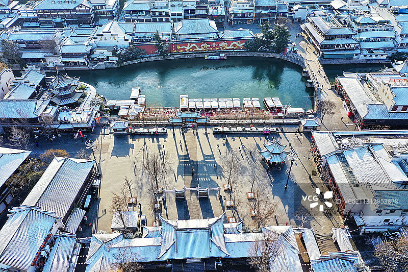 冬季雪后的南京夫子庙和秦淮河泮池图片素材