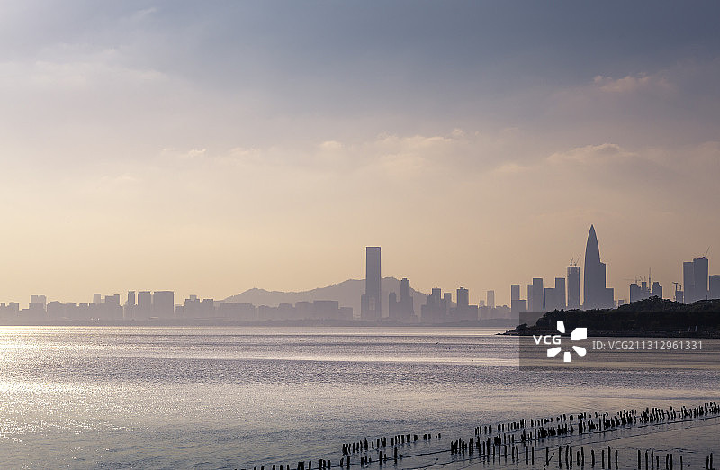 深圳湾城市天际线海景风光图片素材