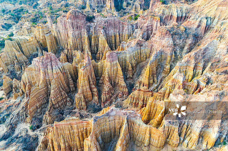 云南元谋浪巴铺土林风光图片素材