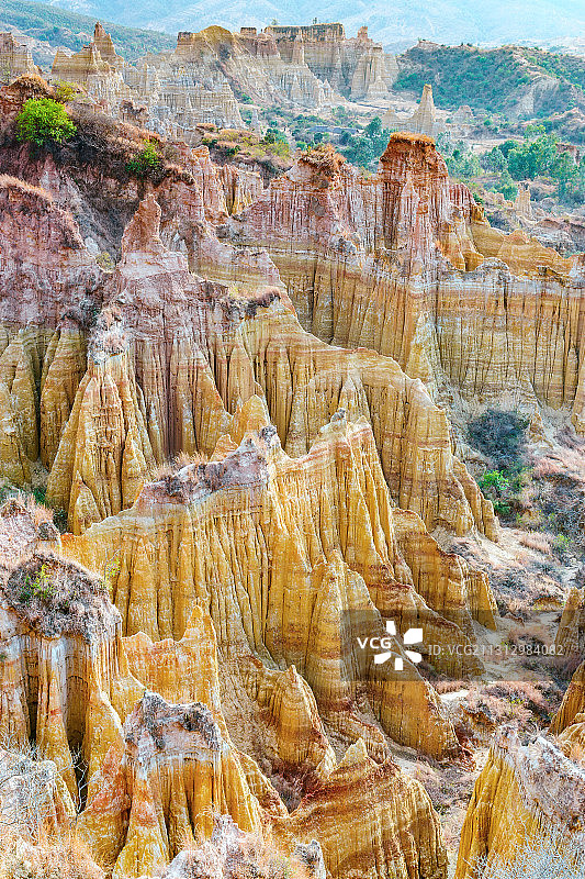 云南元谋浪巴铺土林风光图片素材