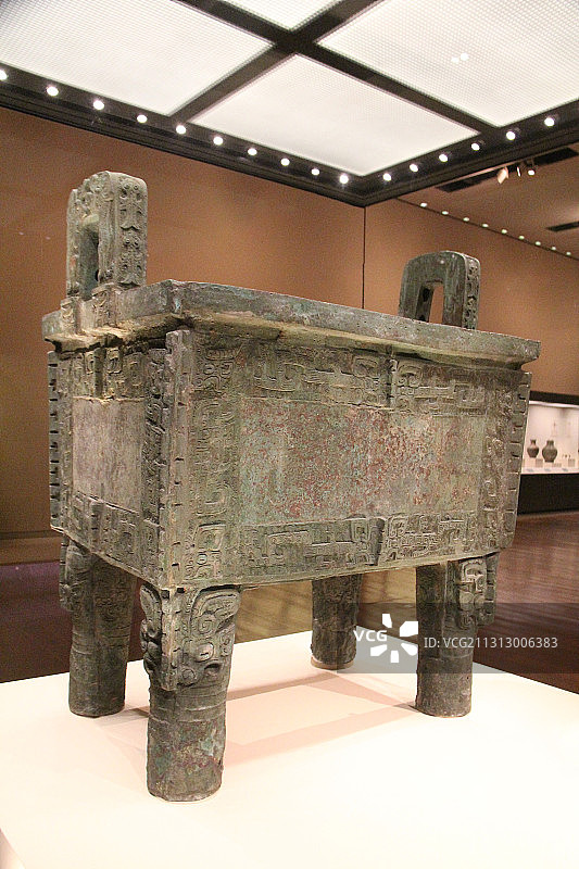 中国国家博物馆馆藏青铜器后母戊鼎图片素材