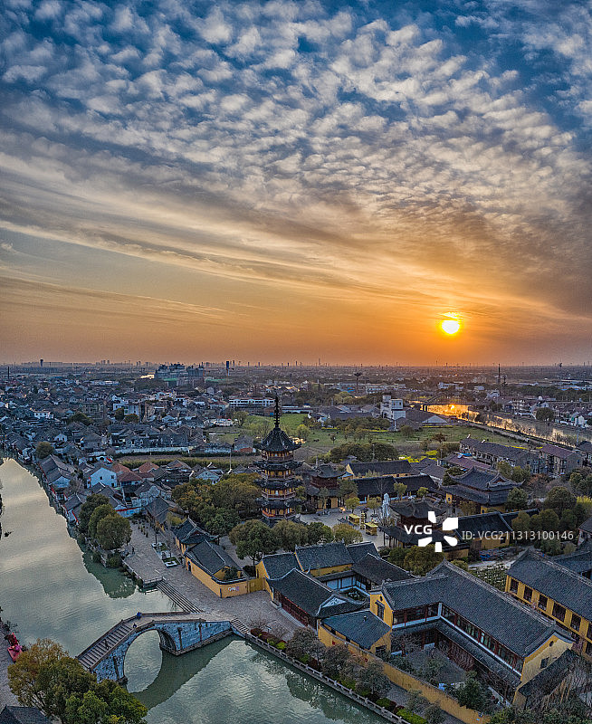 慈云夕照图片素材