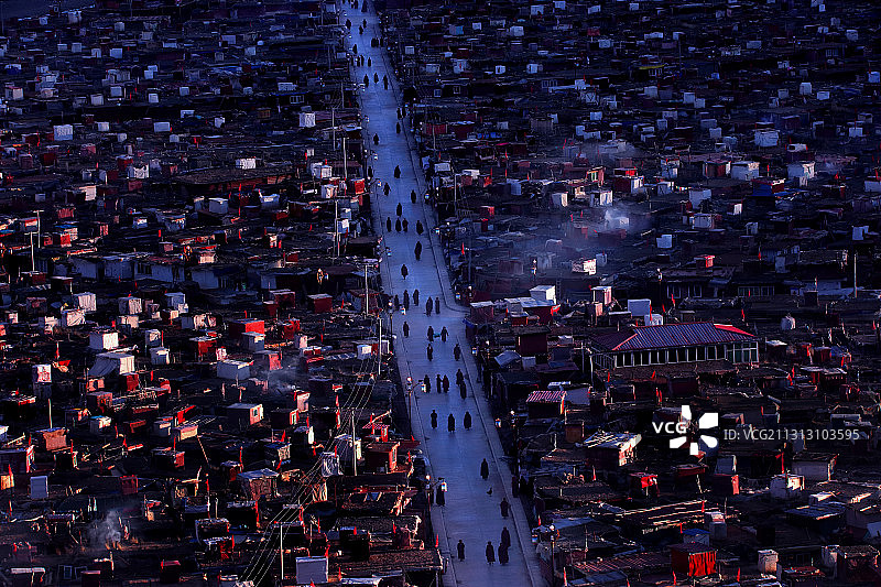 觉姆之城——亚青寺图片素材