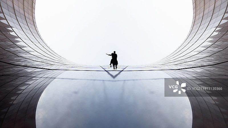 天空之镜 一 骑士图片素材