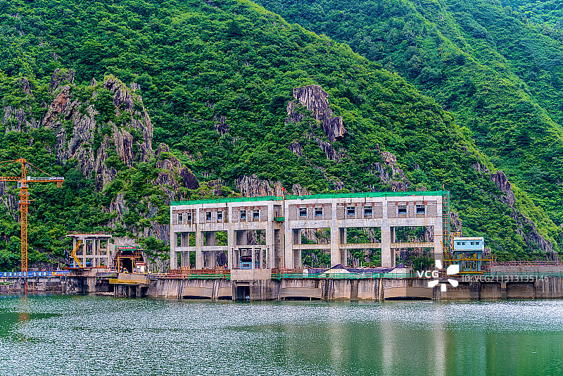 中国陕西汉中石门栈道风景区石门水库图片素材