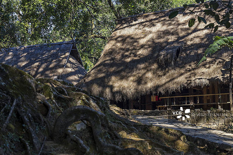 云南临沧沧源翁丁村佤族部落图片素材