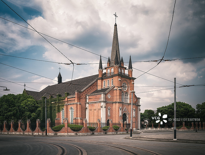 上海车墩影视基地老上海哥特式教堂建筑风光图片素材