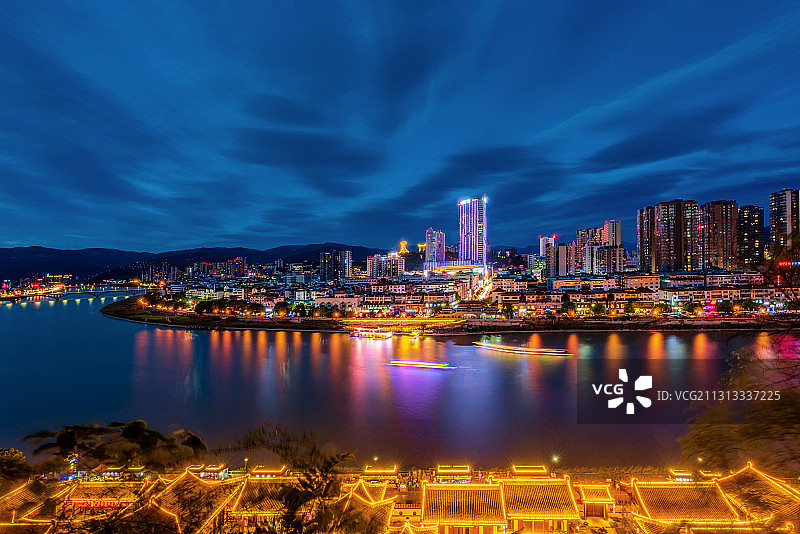 中国四川广元嘉陵江夜景风光图片素材