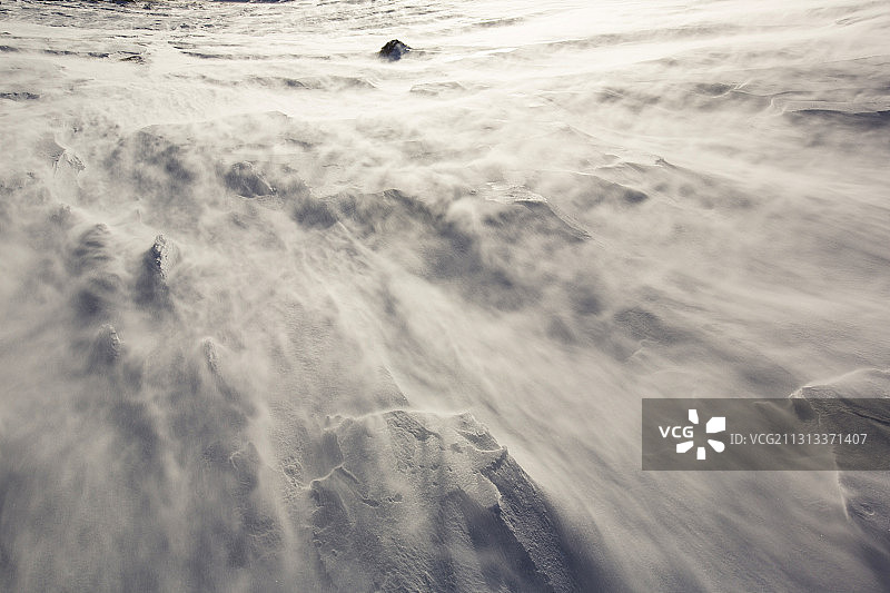 英国苏格兰凯恩戈姆山脉Coire an Sneachda的漂流雪图片素材