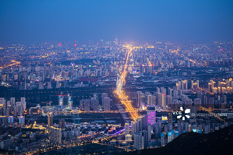 国庆节从北京西山眺望长安街图片素材