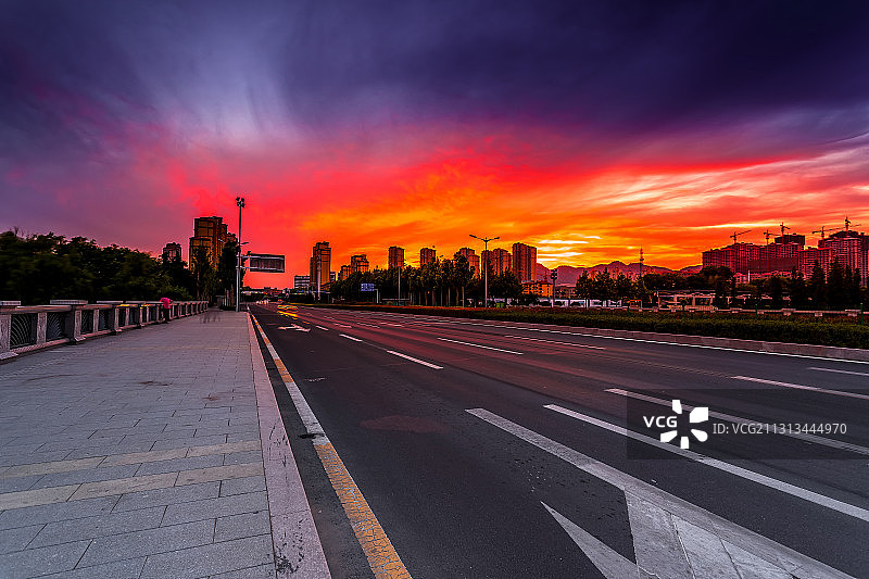 城市晚霞图片素材