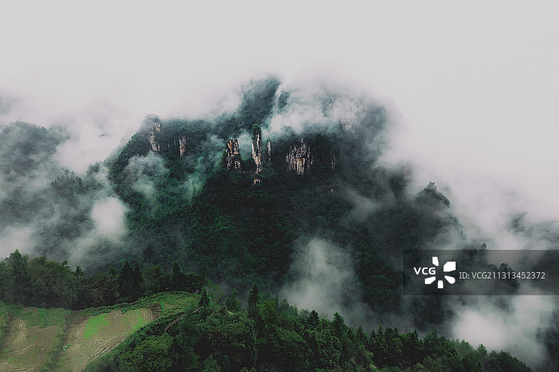 十八洞村的山图片素材