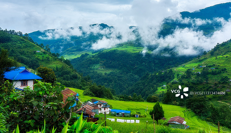 世外桃源之尼泊尔布恩山图片素材