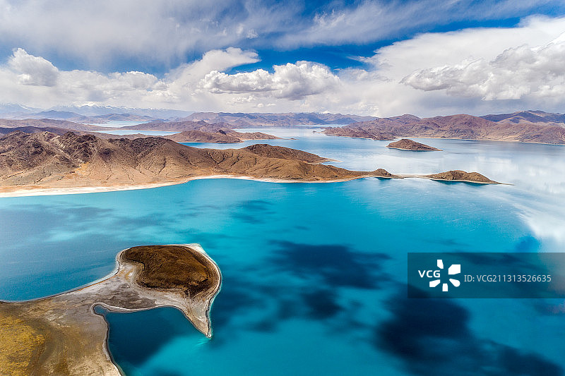 西藏山南羊卓雍措风光图片素材