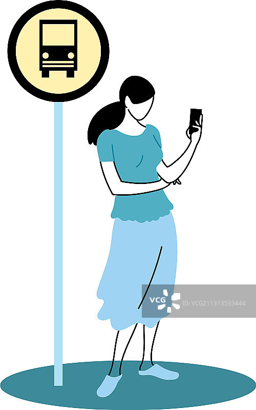 年轻女人在公交车站等车，使用手机图片素材