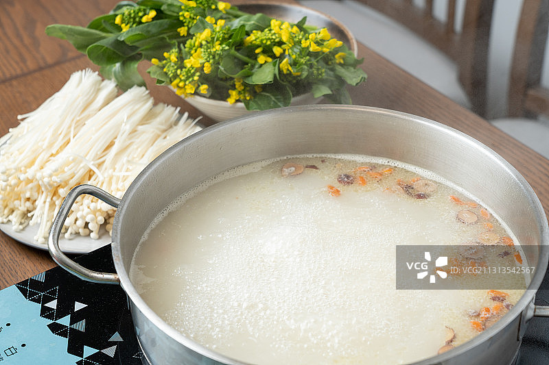 火锅底料 清汤火锅 火锅图片素材