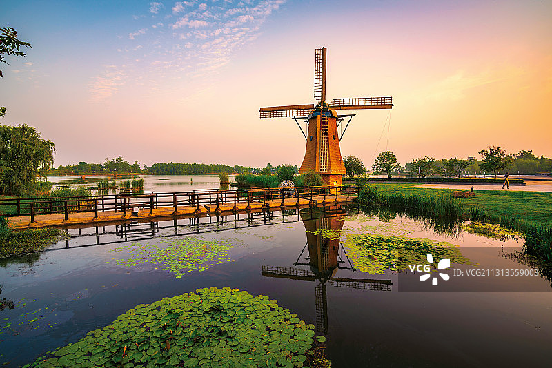 宿迁湖滨公园晨曦图片素材