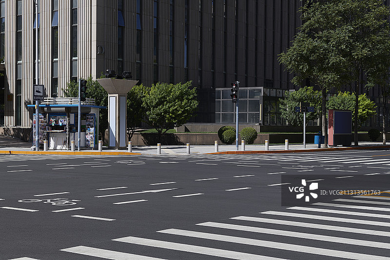 北京CBD机动车车道自行车道图片素材