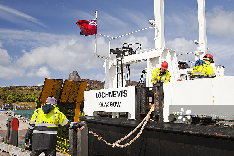 喀里多尼亚麦克布莱恩渡轮，尼维斯湖，从马莱格到艾格岛图片素材