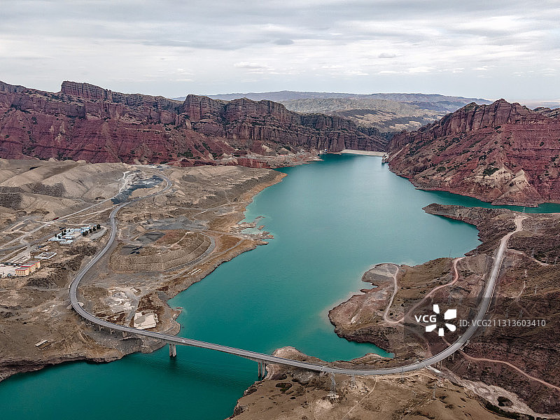 新疆旅行101省道昌吉州玛纳斯县石门子水库地貌图片素材