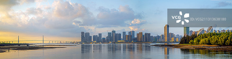 《金沙湾晨色》  2020年9月摄于湛江金沙湾。图片素材