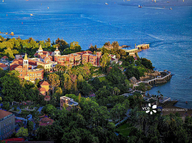 《鼓浪一偶》杨景初图片素材