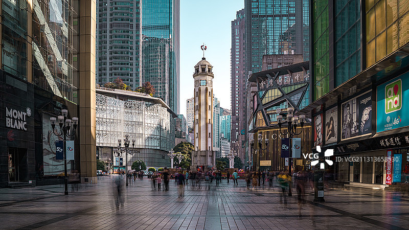 重庆解放碑人流图片素材