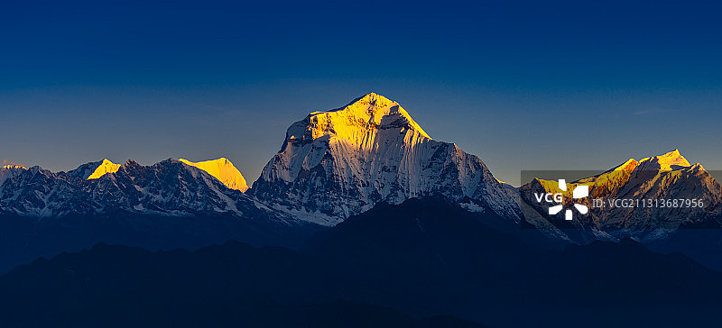 安娜普尔纳群峰图片素材