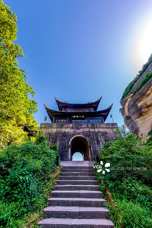 中国四川广元剑门关风景区剑阁关楼图片素材