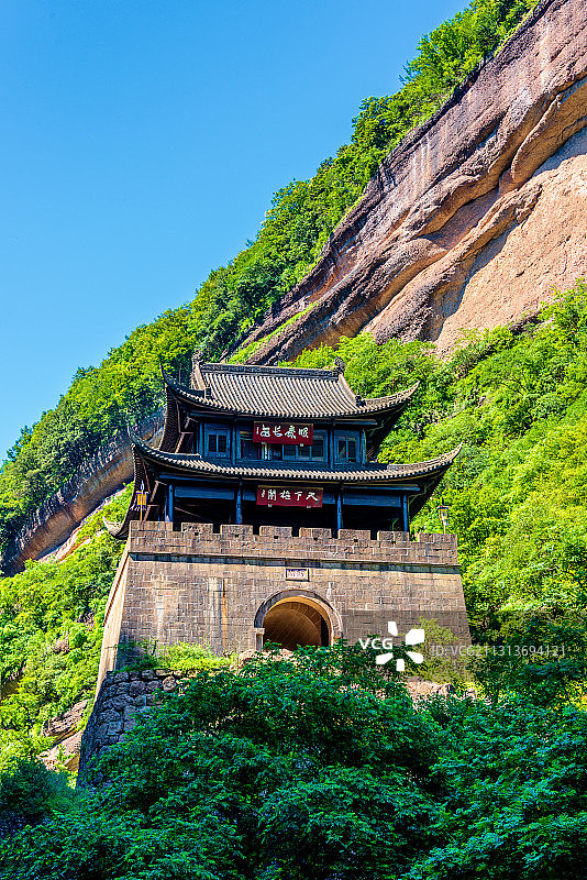 中国四川广元剑门关风景区剑阁关楼图片素材