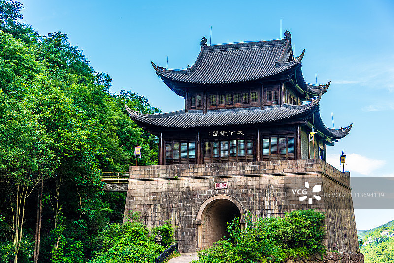 中国四川广元剑门关风景区剑阁关楼图片素材