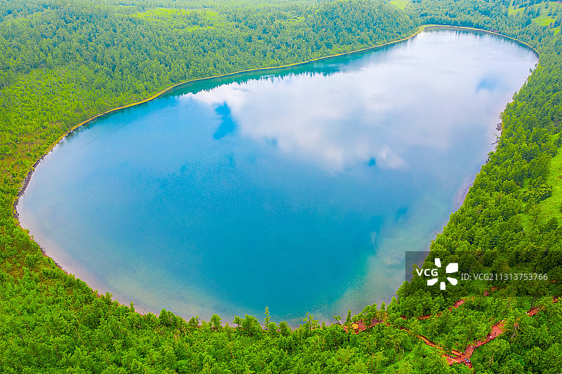 天池、阿尔山天池、高原湖泊图片素材