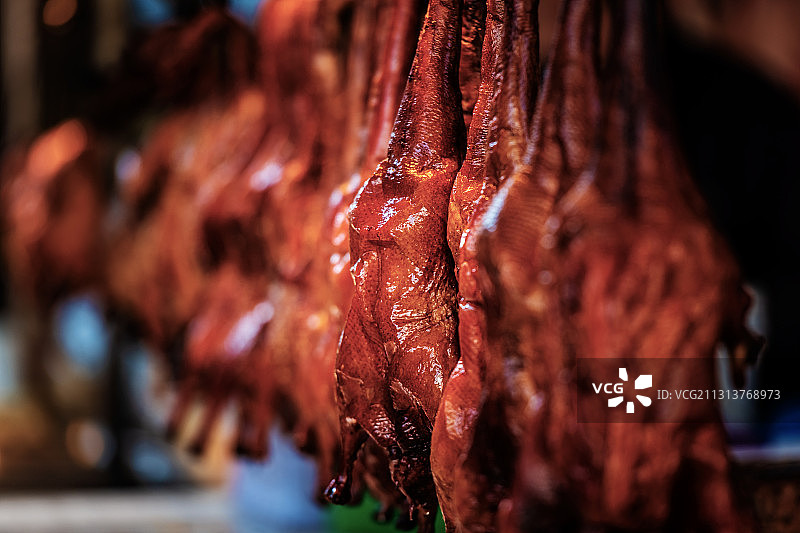 《脆皮香酥烤鸭》图片素材