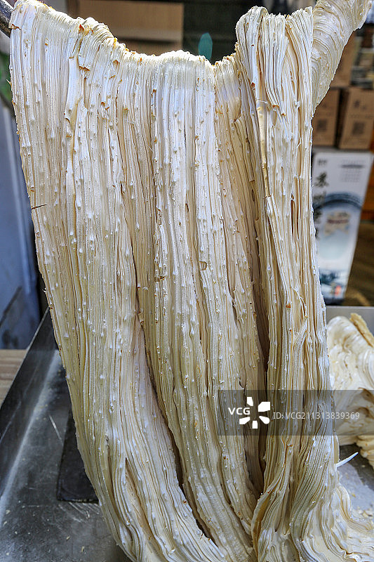 江苏苏州山塘街小吃：养生老姜糖图片素材