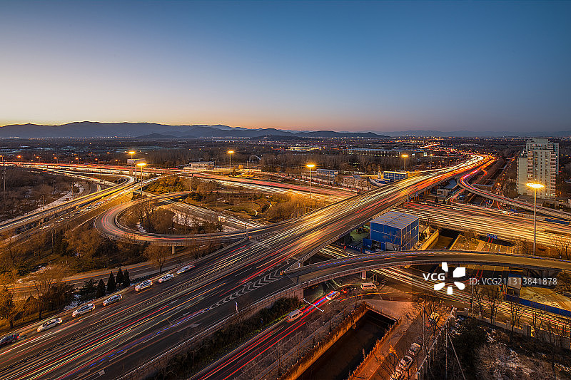 万泉河桥车轨图片素材