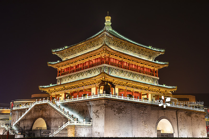 西安城墙夜景灯光，钟楼图片素材
