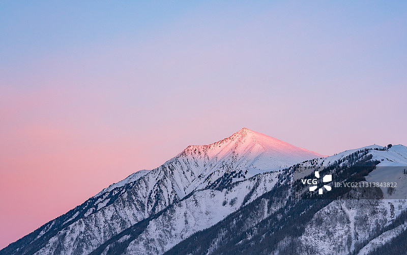 禾木霞光图片素材