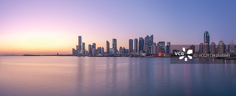 青岛城市天际线建筑图片素材