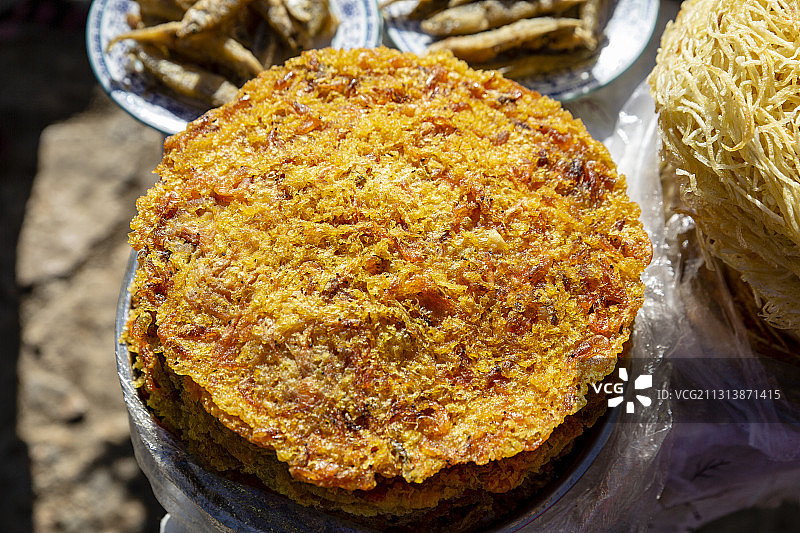 云南省大理市南诏风情岛特色小吃：虾饼图片素材