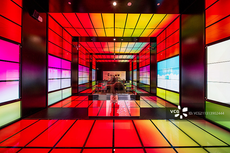 江苏省宿迁市宿迁晶·世界玻璃艺术馆，从沙子到艺术品图片素材