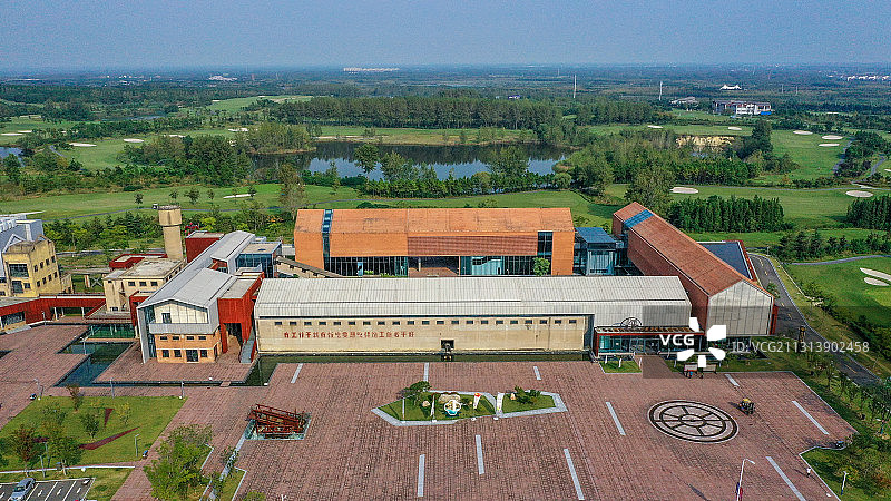 江苏省宿迁市宿迁晶·世界玻璃艺术馆，从沙子到艺术品图片素材