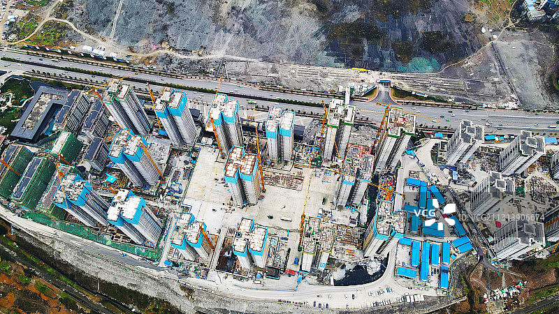 贵州省遵义市汇川区，建设中的北大资源·梦想城楼盘图片素材