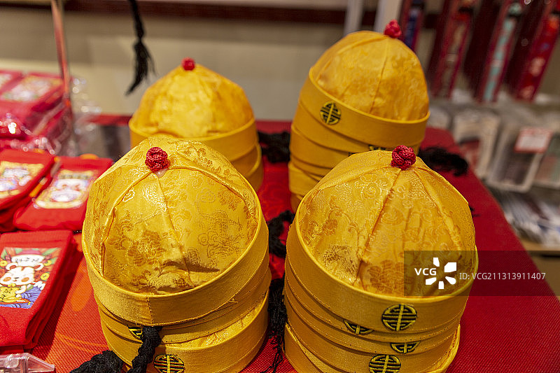 中国广西桂林靖江王府贡院清代状元帽图片素材