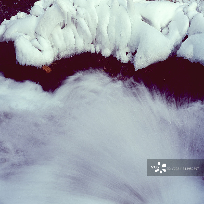 四川，九寨沟冬景。图片素材