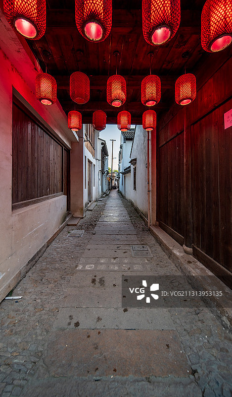 江苏省苏州市黎里古镇，历经千年依旧保存完好的江南水乡图片素材