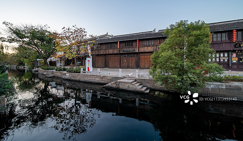 江苏省苏州市黎里古镇，历经千年依旧保存完好的江南水乡图片素材